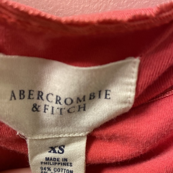 Size XS Abercrombie & Fitch pink lace trim camisole. - Picture 2 of 7